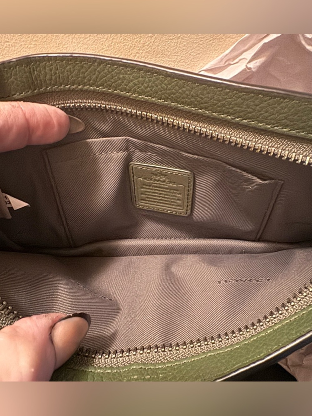 Coach 53529 Noa Pop-Up Messenger (Olive) - EUC - Picture 4 of 14